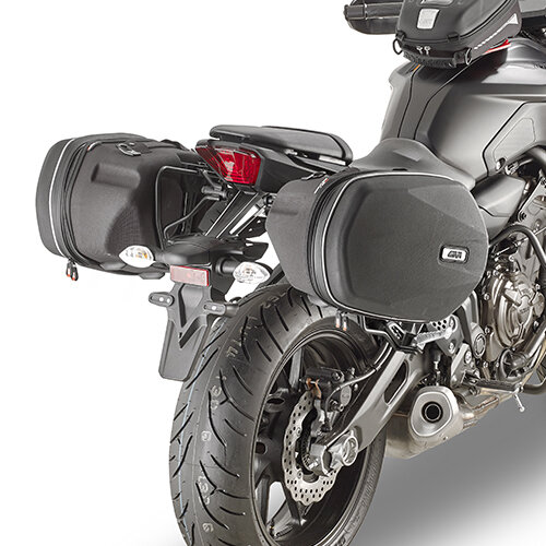 GIVI Abstandshalter für EASYLOCK Satteltaschen für Yamaha MT-07 (18-24)