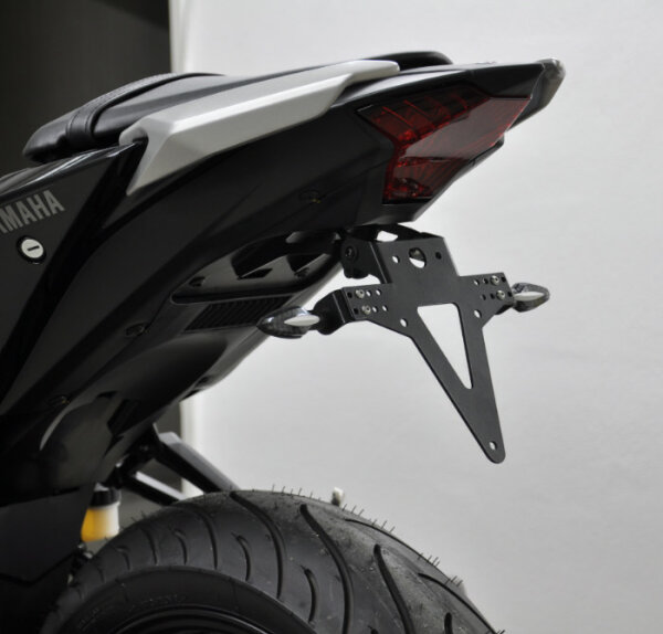 Kennzeichenhalter | YAMAHA YZF R3 320 | 15-18 MT 03 | 16-18 | verstellbar | +Reflektorhalter